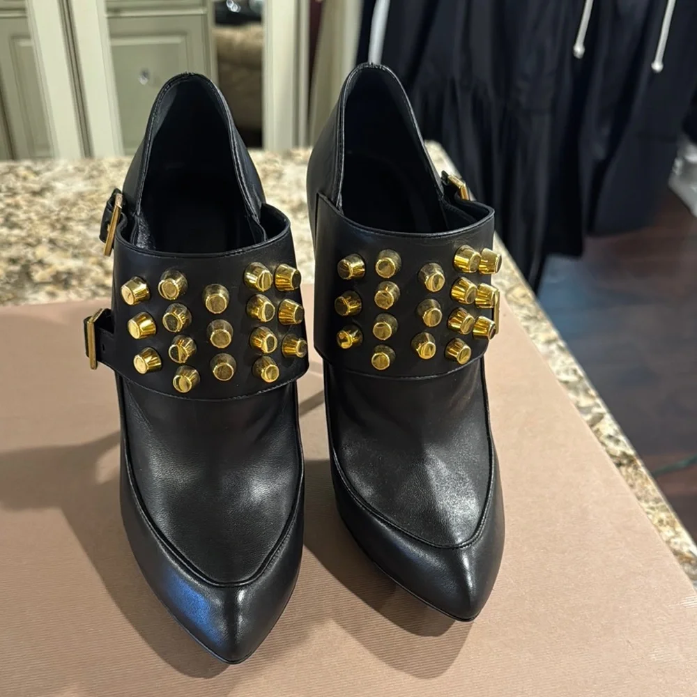 Gucci Black and Gold Studded Heels - Picture 1 of 3